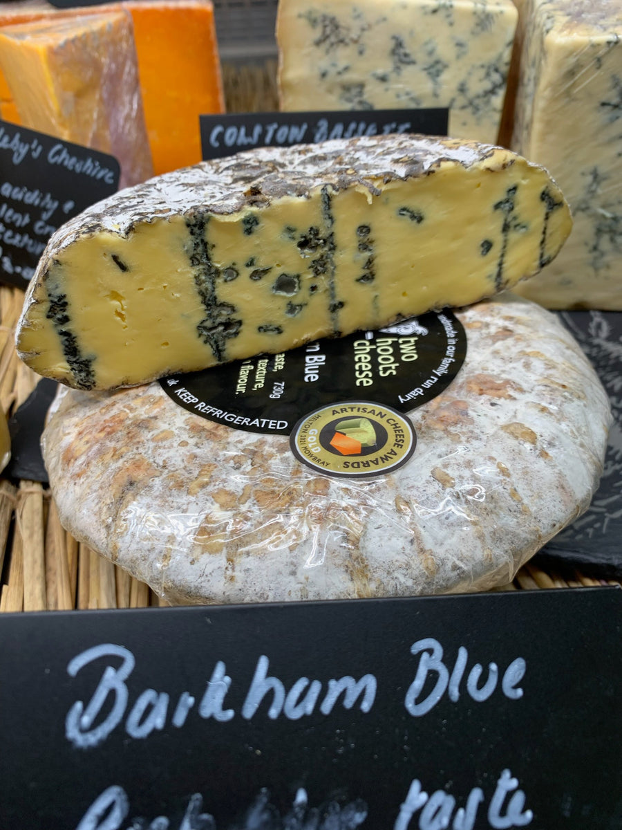 Two Hoots Cheese Barkham Blue Green & Lovely